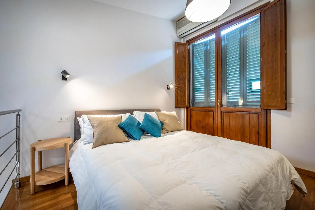 Yid Oltrarno Segreto Apartment Florence